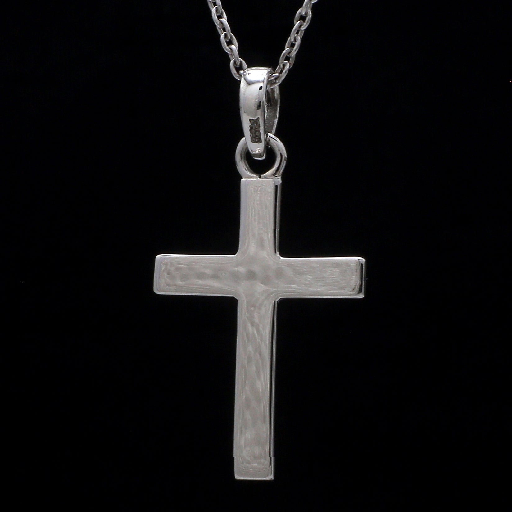 Plain Platinum Cross Pendant JL PT P 243   Jewelove