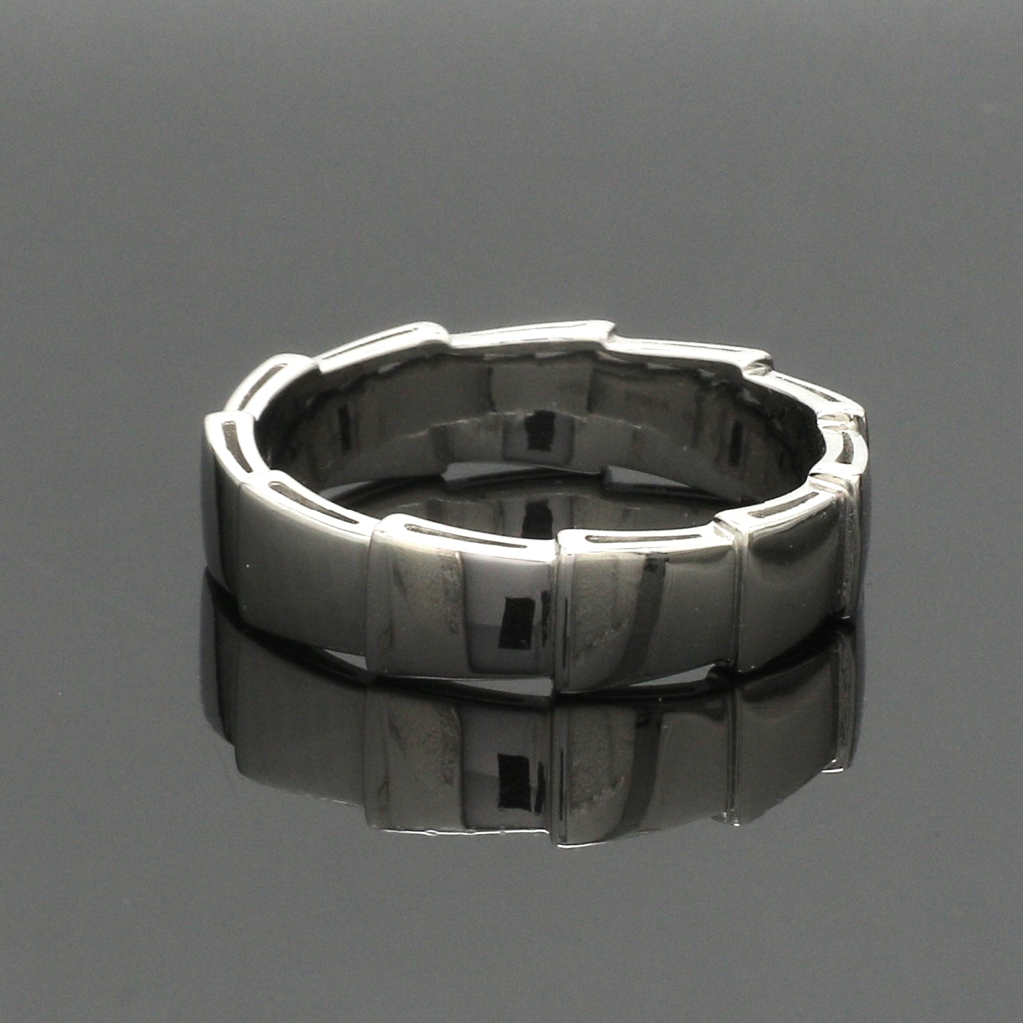 Plain Platinum Ring for Men JL PT 1392