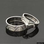 Load image into Gallery viewer, Platinum Diamond Couple Love Bands JL PT 1403
