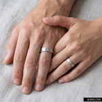Load image into Gallery viewer, Single Diamond Platinum Love Bands JL PT 1469
