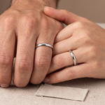 Load image into Gallery viewer, Classic 2mm Platinum Wedding Ring SJ PTO 222

