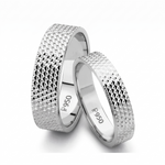 Load image into Gallery viewer, Platinum Love Bands with Diamond Cut JL PT 123
