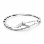 Load image into Gallery viewer, Cosmopolitan Platinum Bracelet with Diamonds SJ PTB 105
