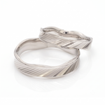 Load image into Gallery viewer, New Japanese Platinum Unisex Couple Rings JL PT 1154
