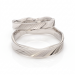 Load image into Gallery viewer, New Japanese Platinum Unisex Couple Rings JL PT 1154
