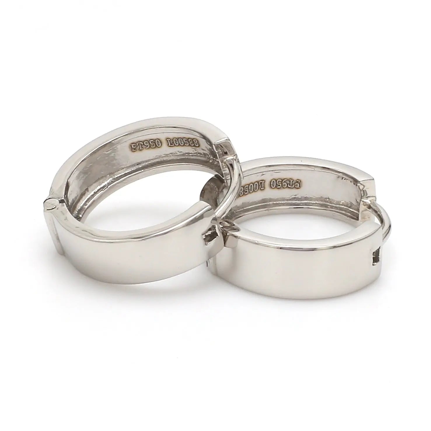 Plain Platinum Earring Bali for Men JL PT E 171   Jewelove.US