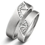 Load image into Gallery viewer, Platinum Love Bands with a Lovely Secret JL PT 220  Both-VVS-GH Jewelove
