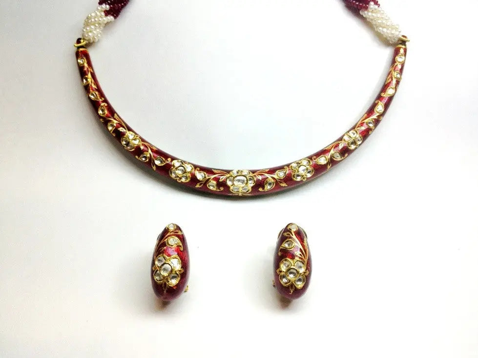 Red Meena Hasli with Uncut Diamond Polkis by Suranas Jewelove   Jewelove