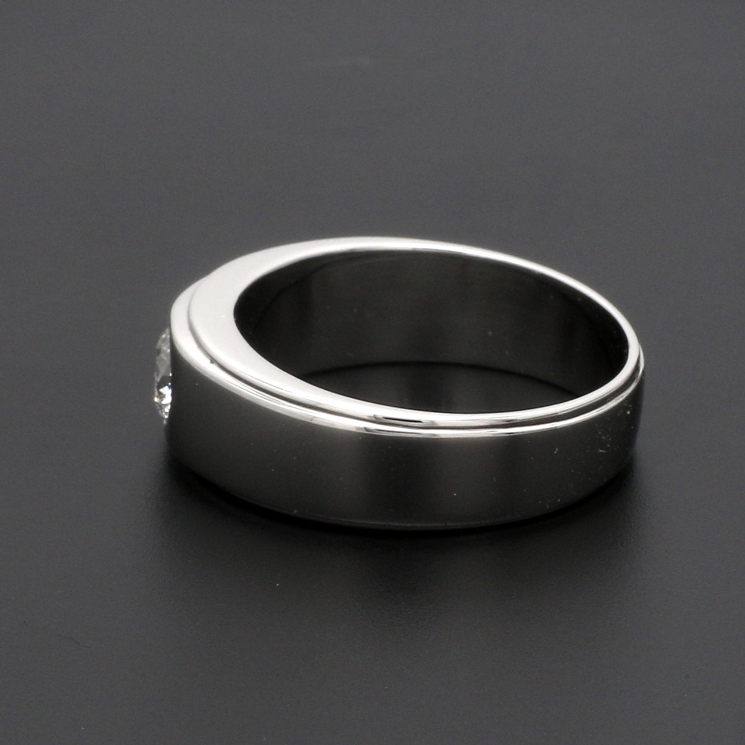 Classic Platinum Solitaire Love Bands SJ PTO 101 - Hi-Polish