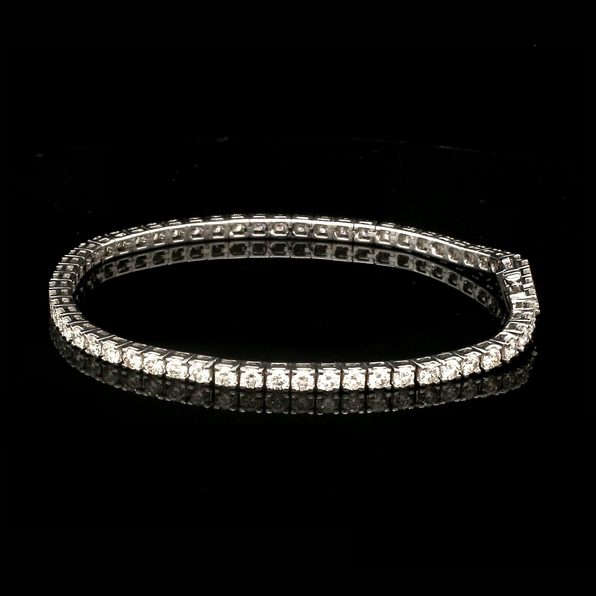 18-Pointer Diamond Tennis Bracelet 18K White Gold JL AU 755