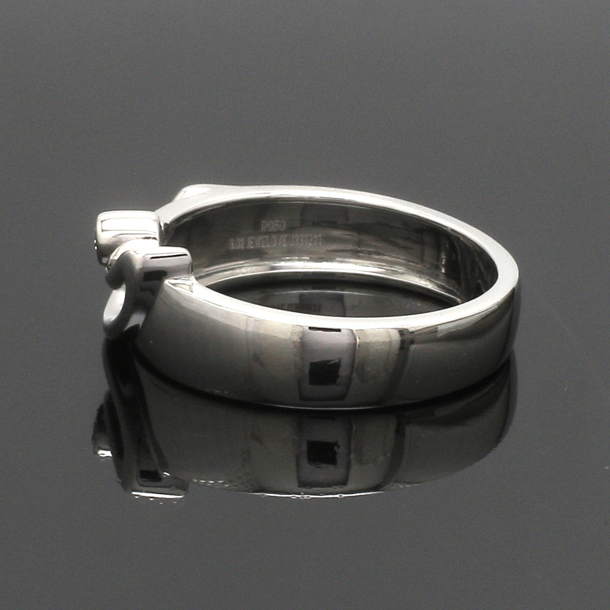 Designer Platinum Love Bands JL PT 119