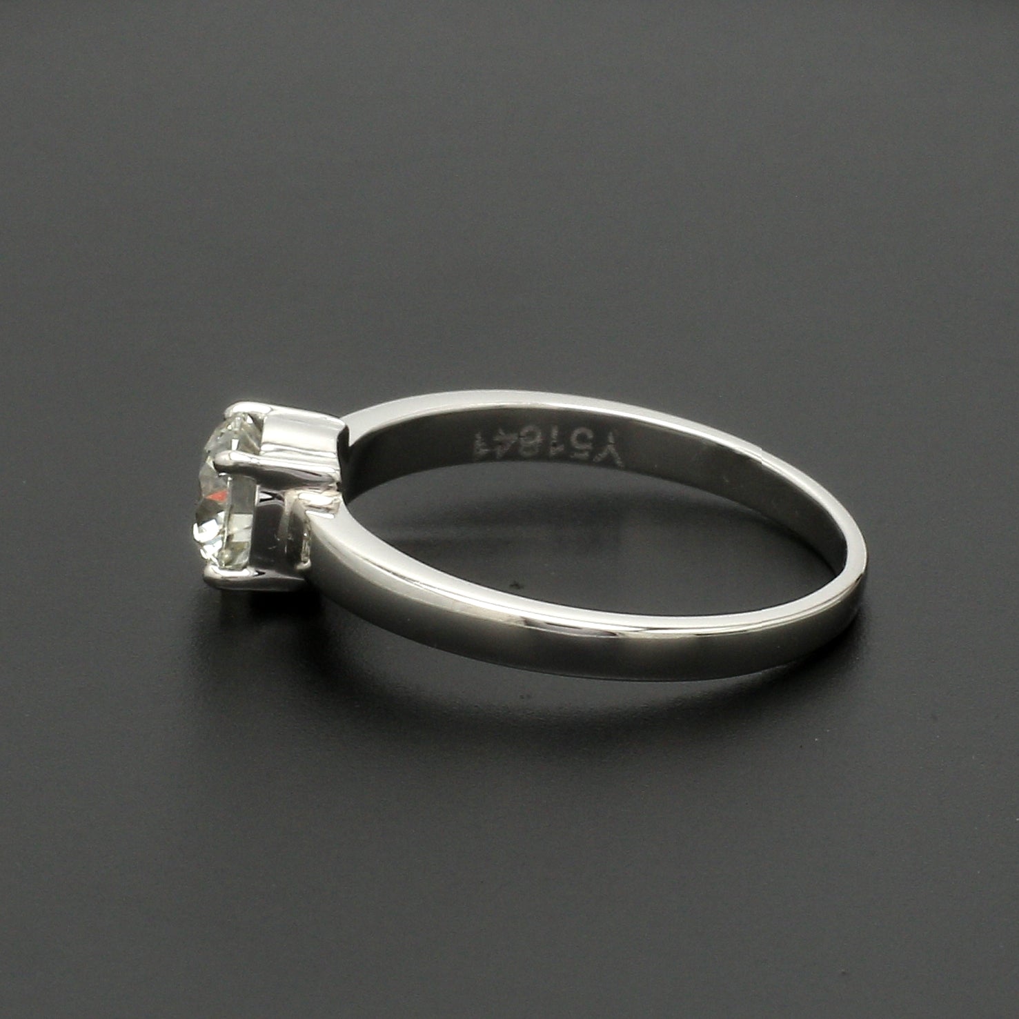 30-Pointer Solitaire Platinum Engagement Ring JL PT 1269   Jewelove.US
