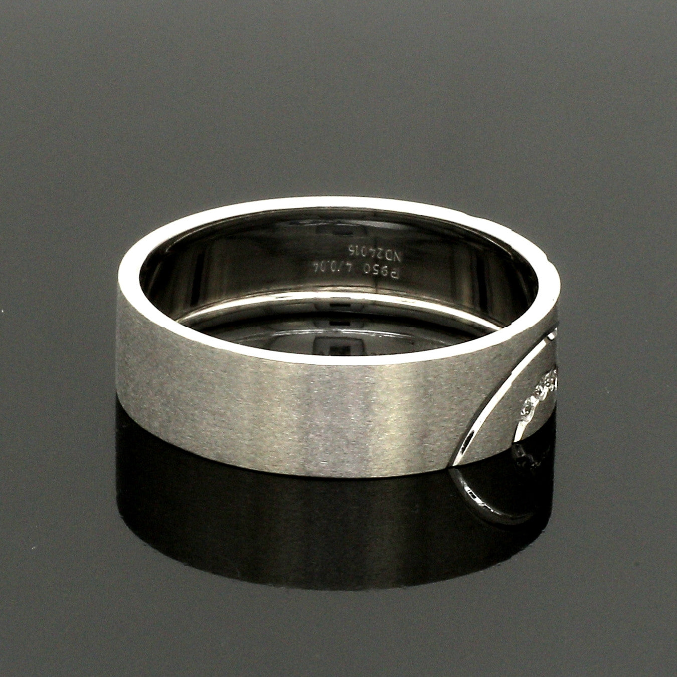 Platinum Diamond Couple Love Bands JL PT 1403