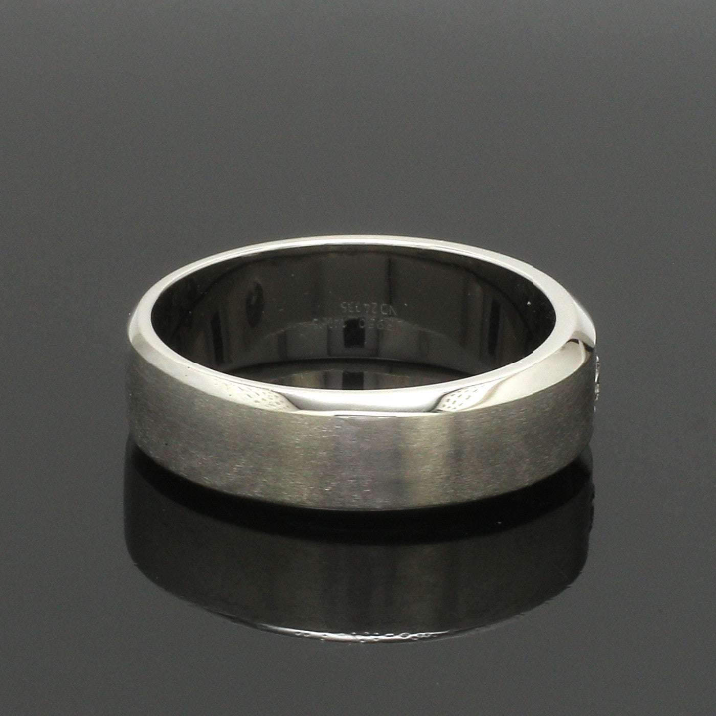 7mm Designer Single Diamond Platinum Band for Men JL PT 475