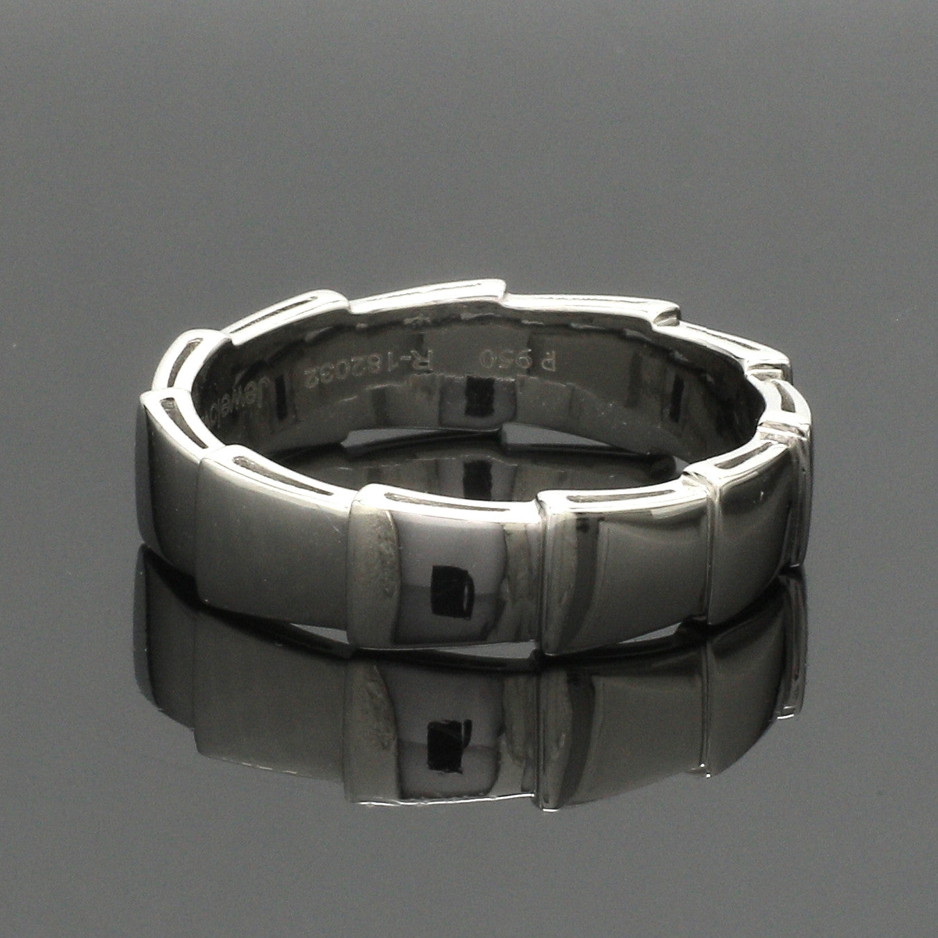 Plain Platinum Ring for Men JL PT 1392