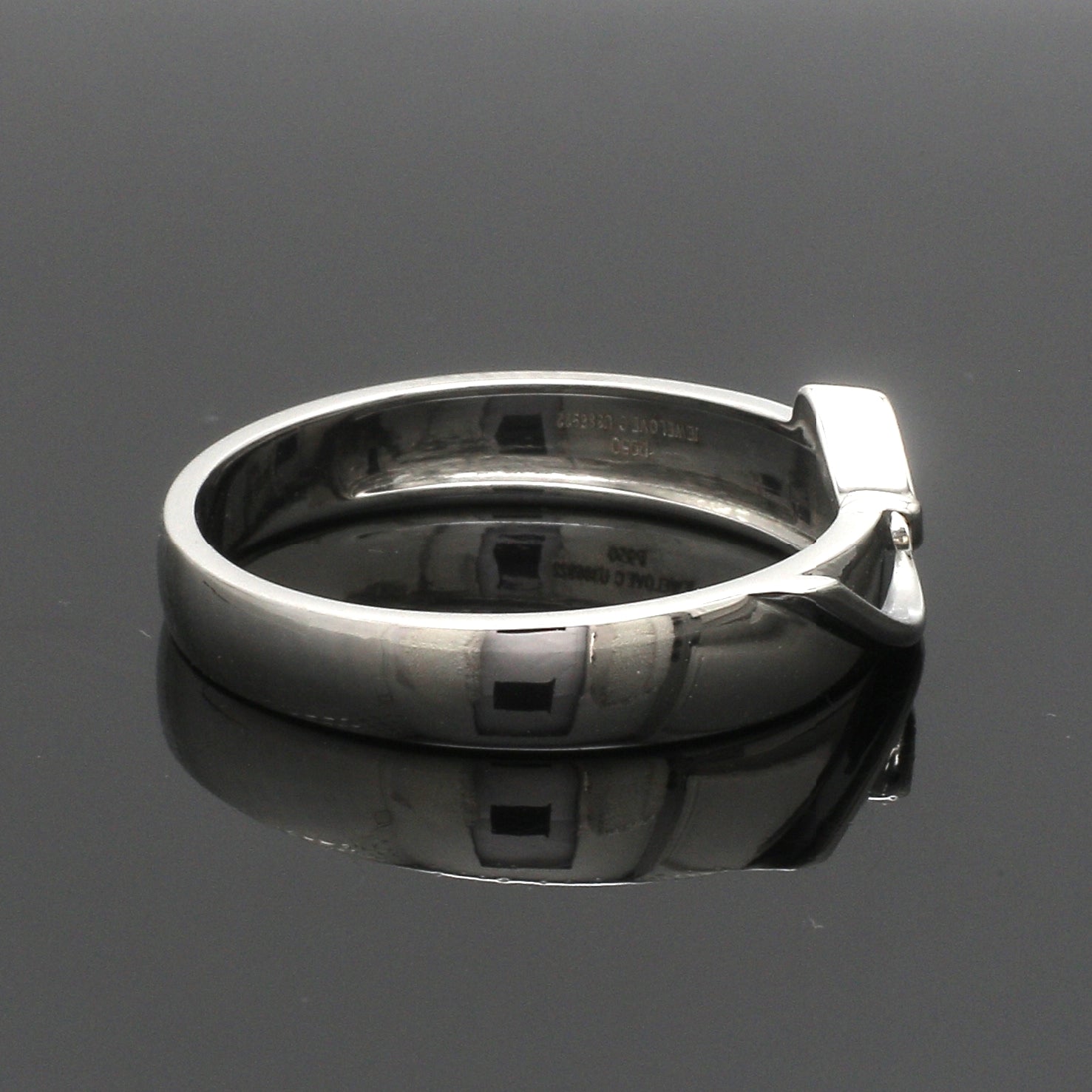 Designer Platinum Love Bands JL PT 119