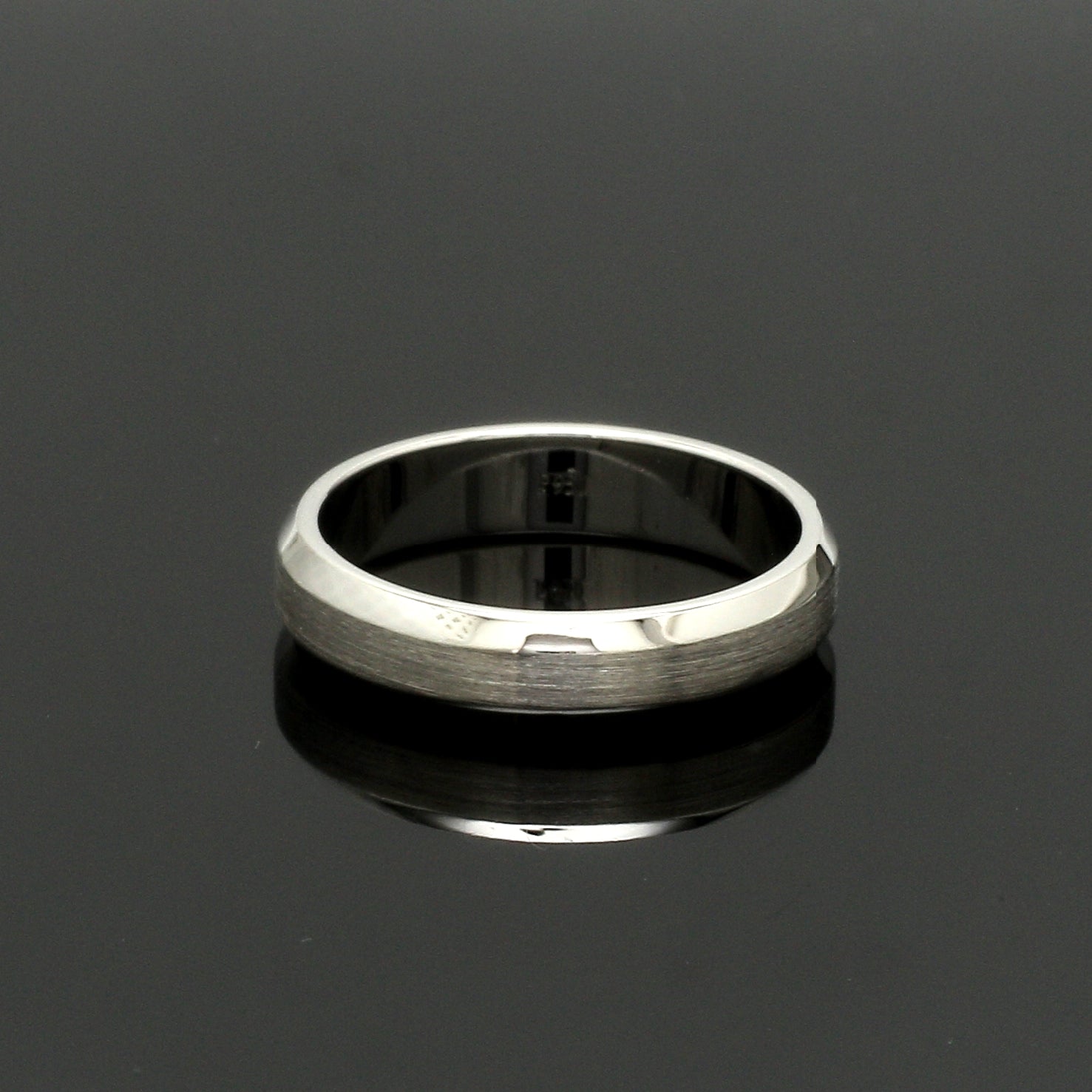 Beveled Edges Plain Platinum Couple Ring JL PT 616 - A Solid   Jewelove.US