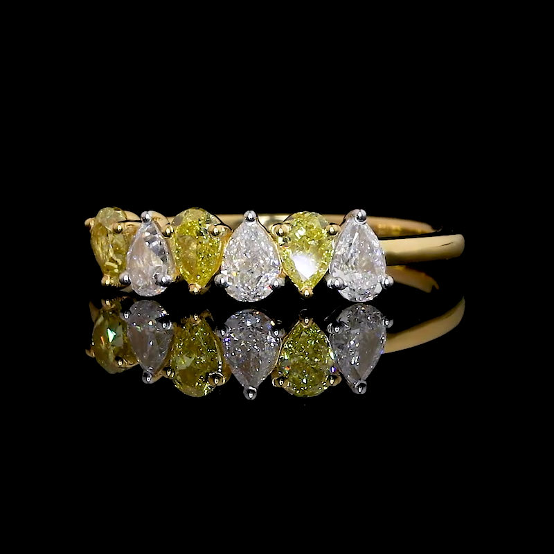 18K Yellow Gold Ring with Fancy Pear Cut Yellow & White Diamond JL AU 140