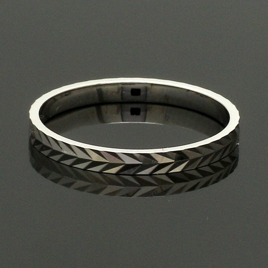 2mm Designer Japanese Platinum Women's Ring JL PT 1339