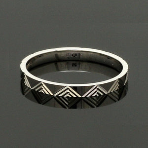 2mm Designer Japanese Platinum Women's Ring JL PT 1340