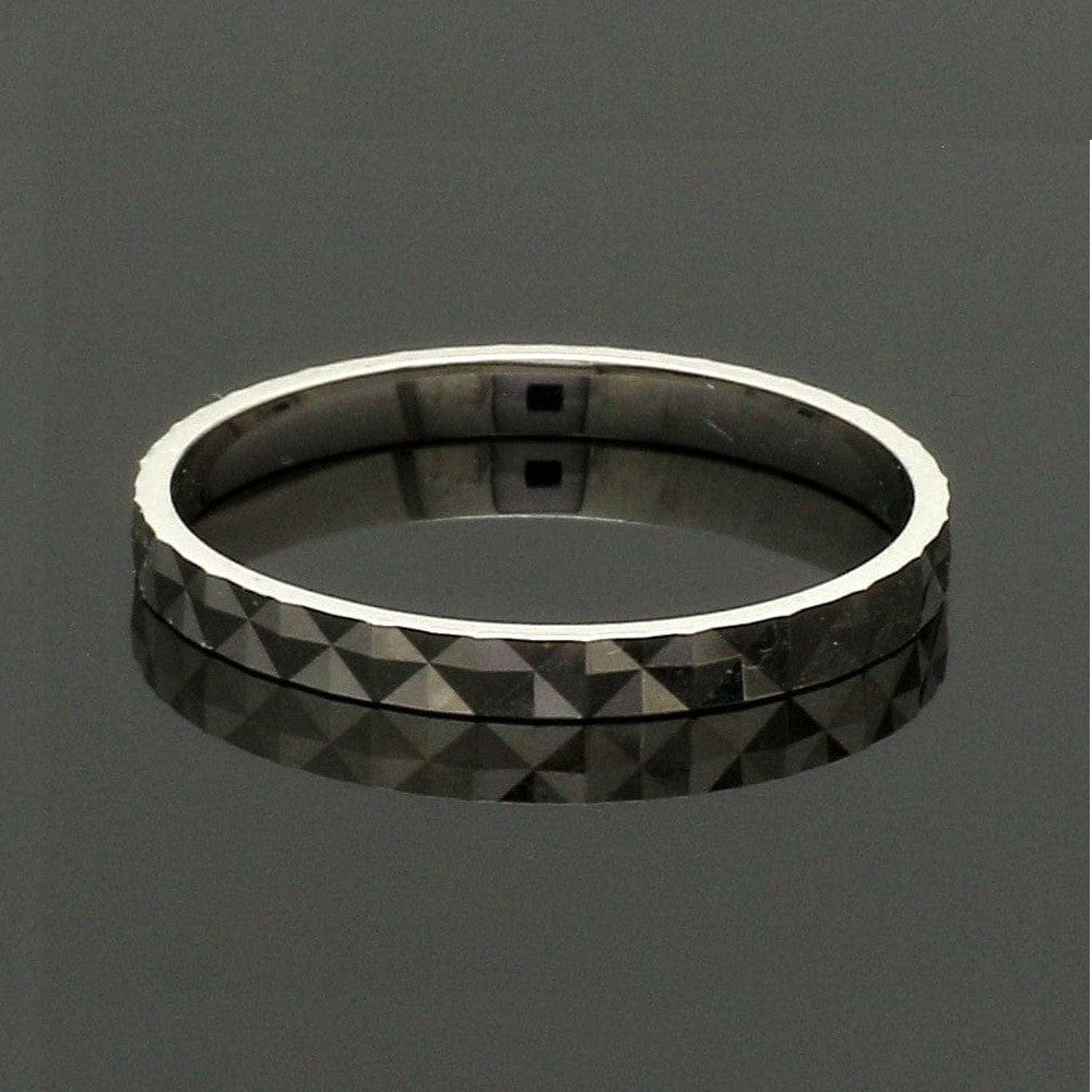 2mm Designer Japanese Platinum Women's Ring JL PT 1347