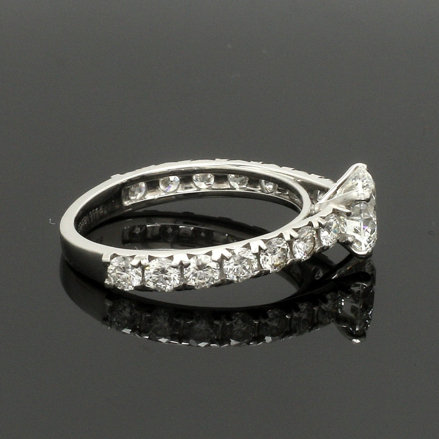 1-Carat Solitaire Diamond Shank Platinum Ring JL PT 1350-B