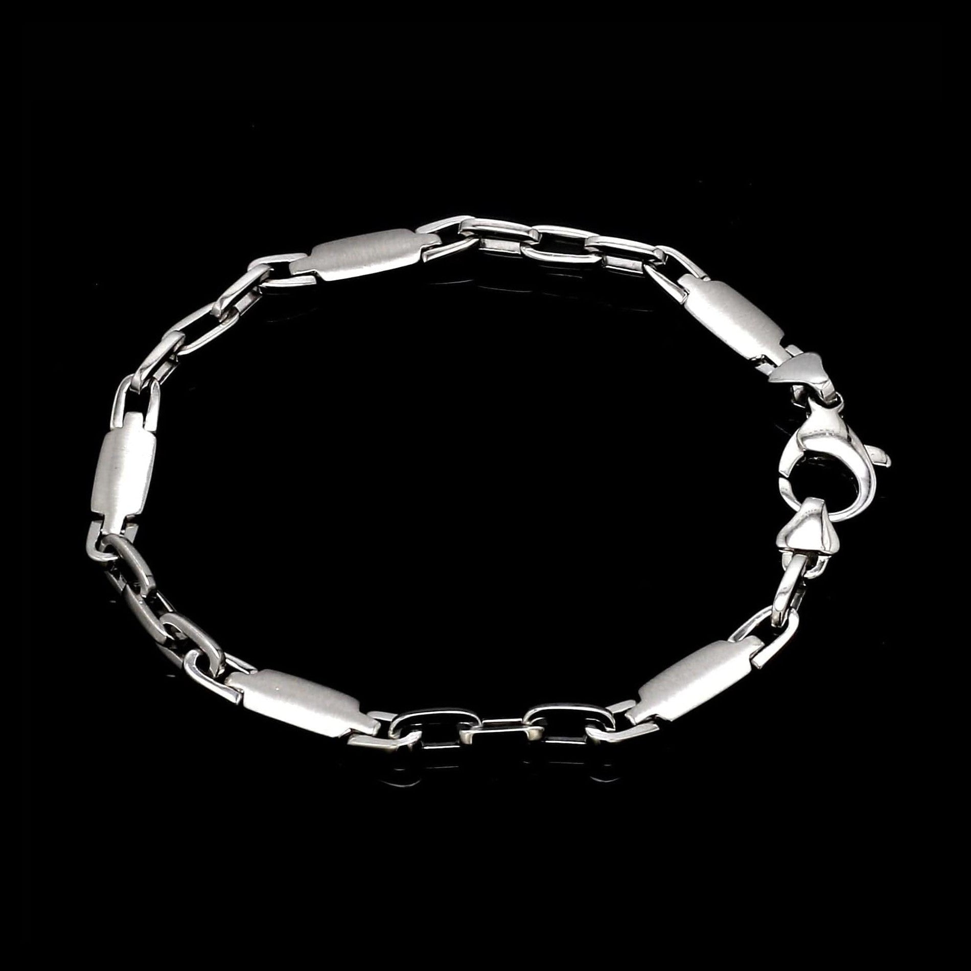 Classic Platinum Evara Bracelet for Men JL PTB 643