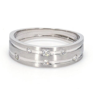 Designer Platinum Ring with Grooves & Diamonds for Women JL PT 570