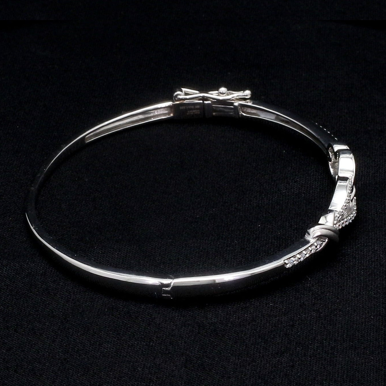 Evara Platinum Diamond Bracelet for Women JL PTB 798
