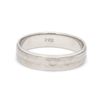 Load image into Gallery viewer, Hammer Finish Plain Platinum Band JL PT 681
