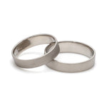 Load image into Gallery viewer, Plain Infinity Knot Platinum Love Bands SJ PTO 115 - Plain
