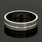 Load image into Gallery viewer, Platinum Love Bands with Princess cut Diamonds JL PT 241
