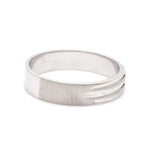 Load image into Gallery viewer, Price Point Plain Platinum Love Bands JL PT 234
