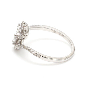 Designer Platinum Diamond Ring with Princess Cut for Women JL PT 1006