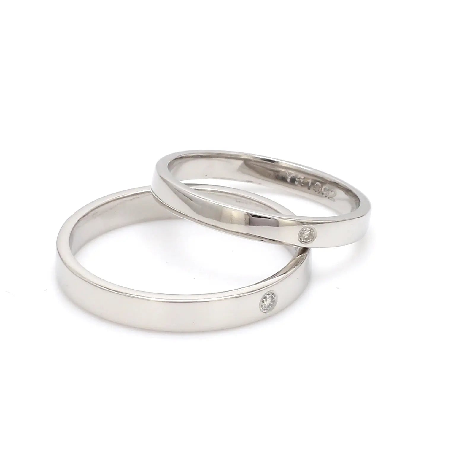 Side View of Single Diamond Platinum Couple Ring JL PT 500