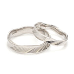Load image into Gallery viewer, New Japanese Platinum Unisex Couple Rings JL PT 1154  Both Jewelove.US
